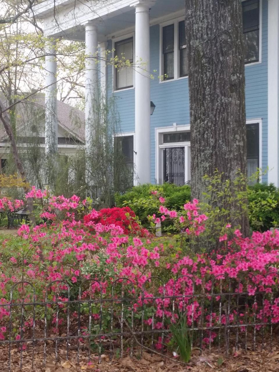 Spahn House Bed And Breakfast Senatobia Exterior photo